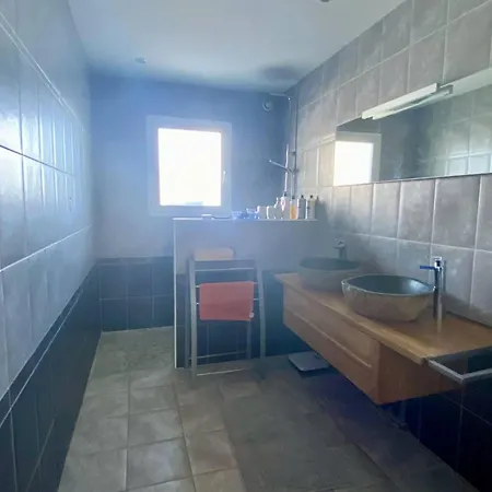 Casa vacanze : Grande Maison 4 Proche Plages, 8 Pers, Au Calme - Fr-1-495-151 Bidart